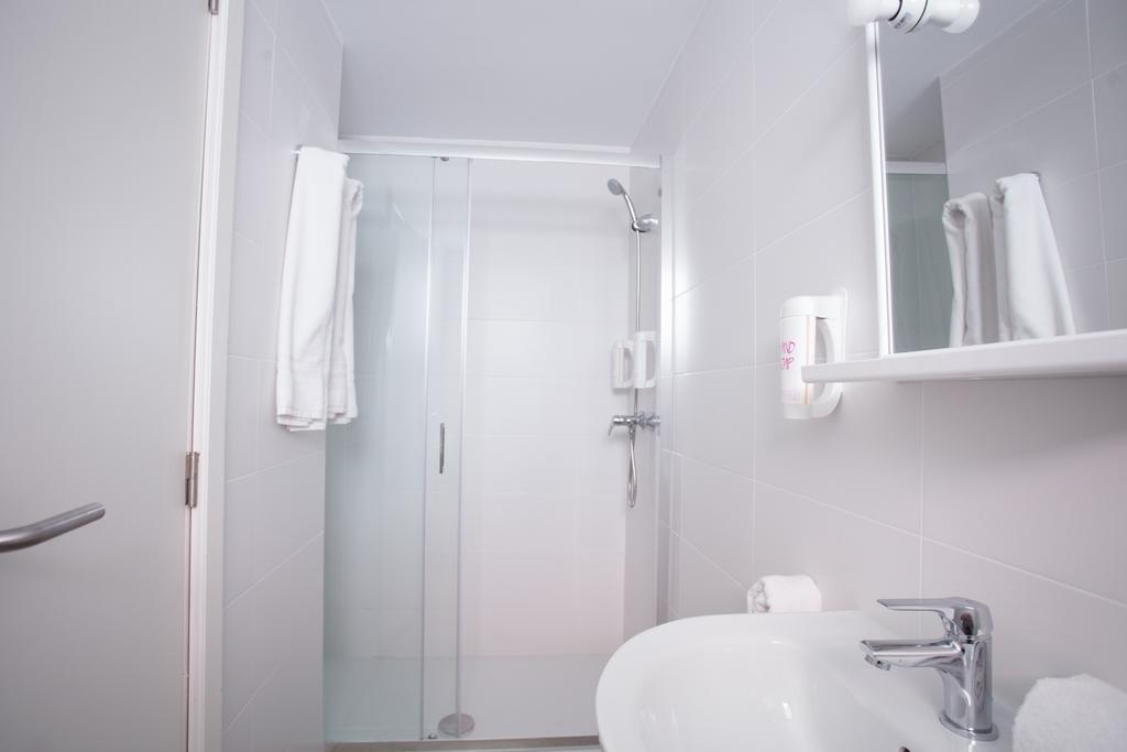 Bh Mallorca Apartments Magaluf  Bagian luar foto