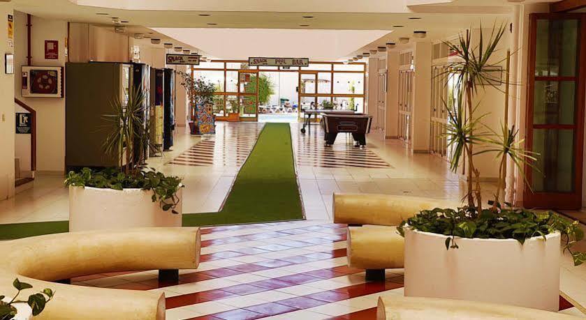 Bh Mallorca Apartments Magaluf  Bagian luar foto